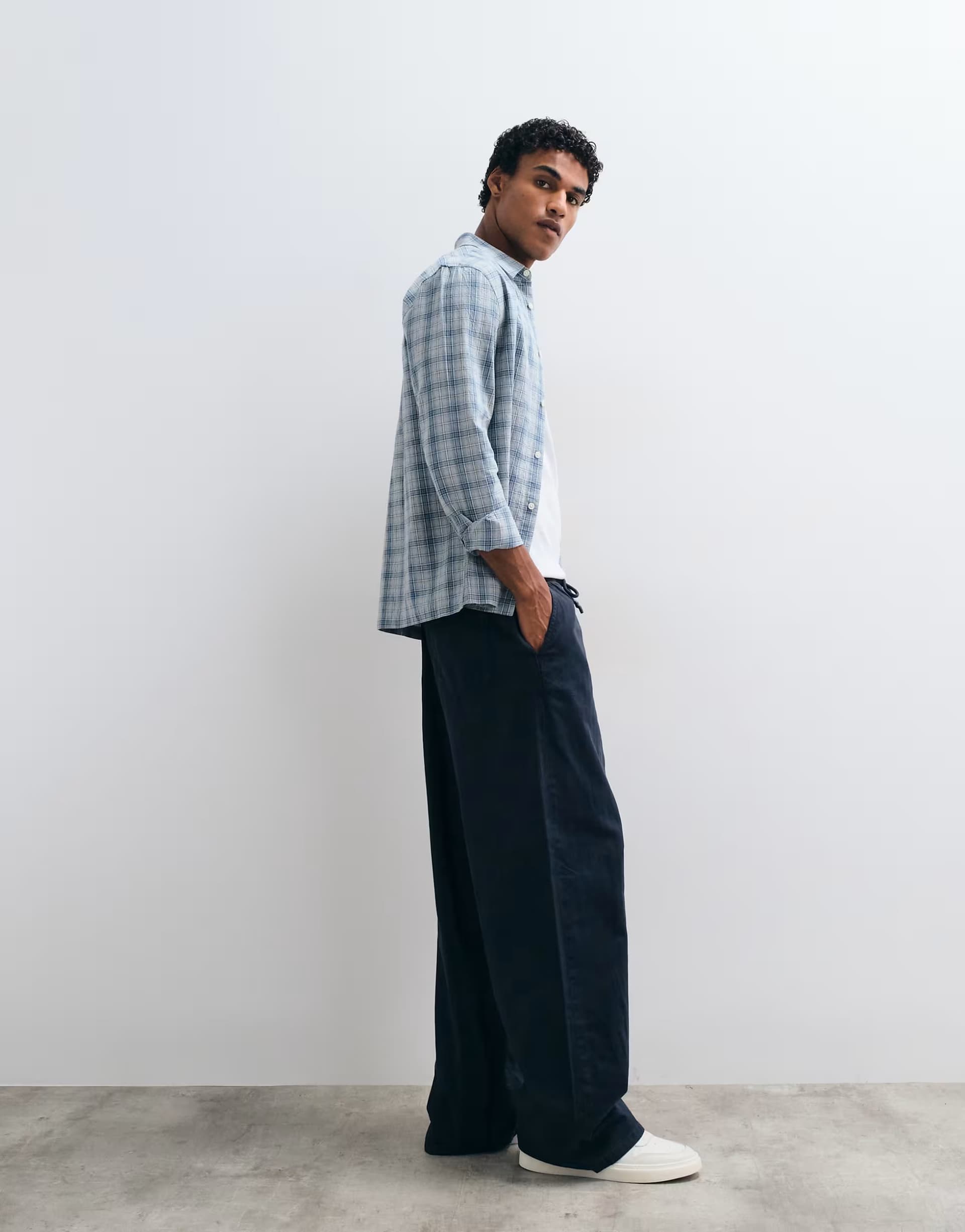 ASOS ASOS DESIGN loose trouser in navy