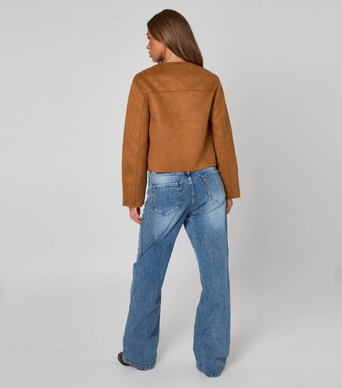 Urban Bliss Women's Tan Cropped Faux Suede Button Front Jacket Urban Bliss New Look - 4