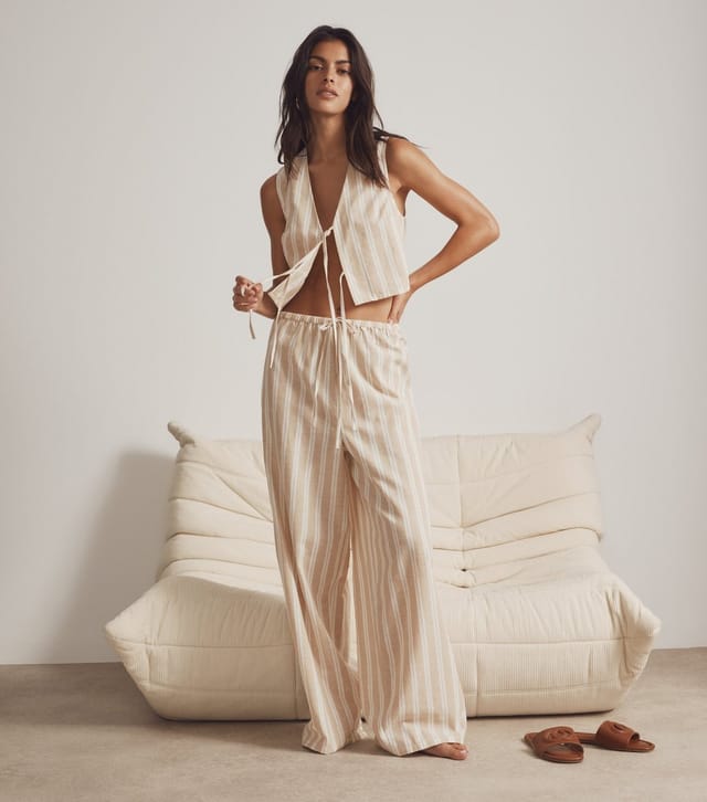 New Look Women's Off White Striped Tie Front Waistcoat New Look - 2