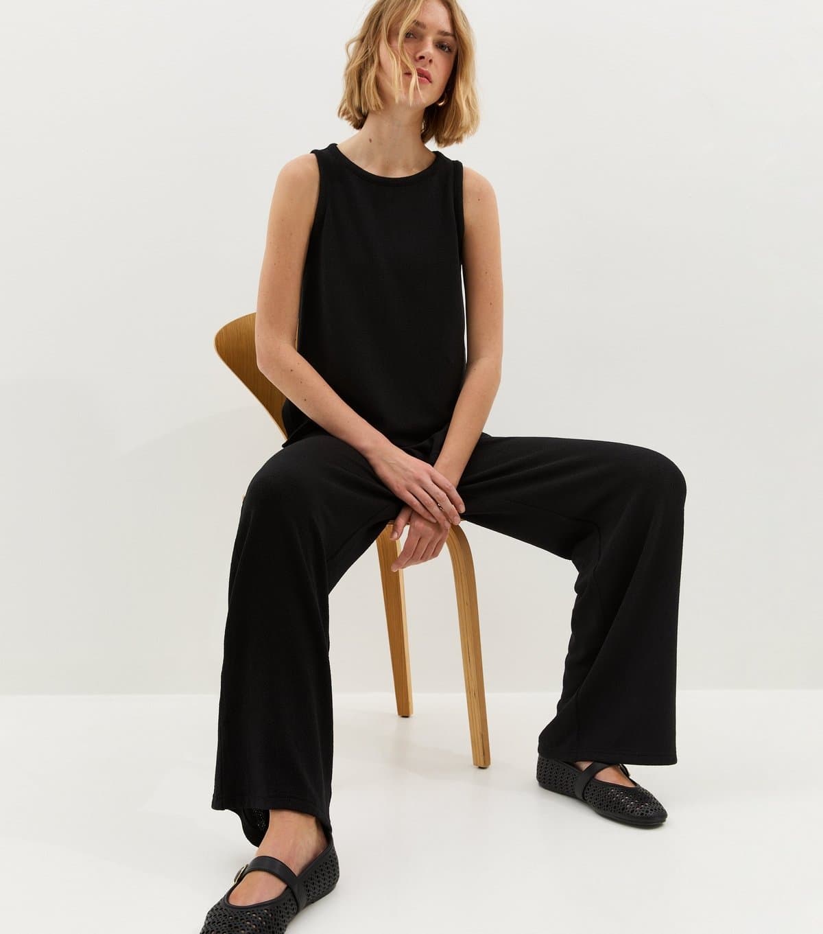 New Look Women's Black Textured Wide Leg Trouser New Look