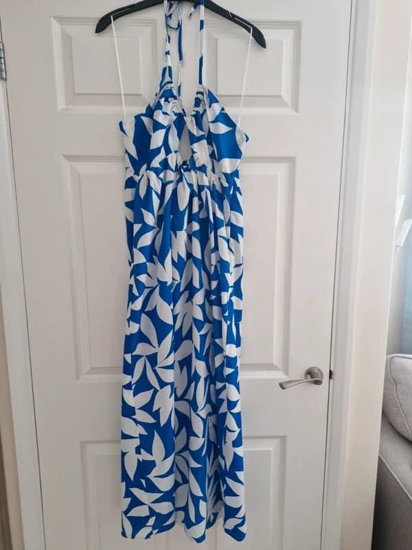 New Look New Look halter neck maxi dress
