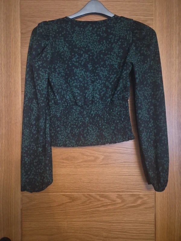 New Look Black Floral Lace Trim Long Sleeve Top