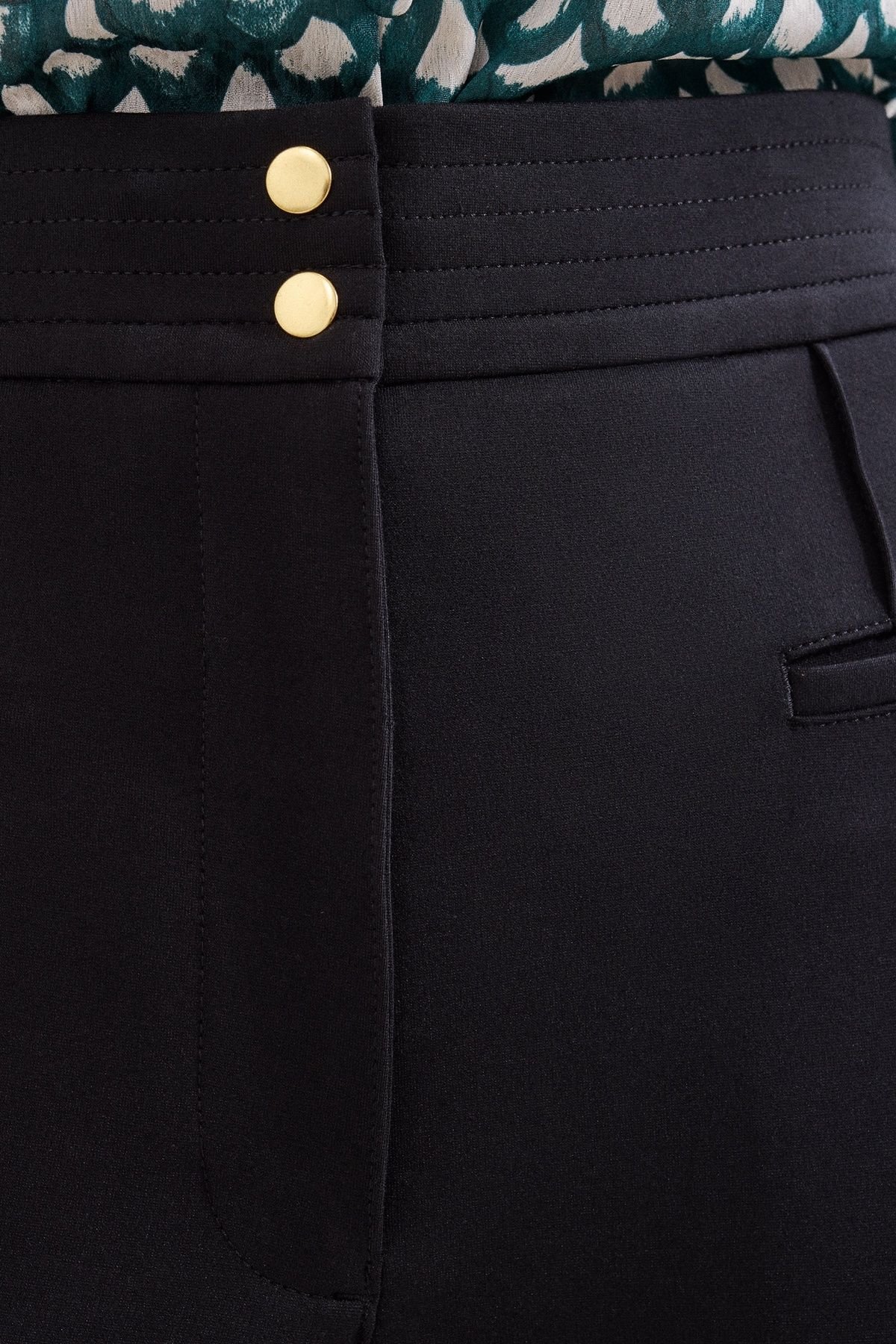 Phase Eight Phase Eight Women's Keri Ponte Trouser in Black - 4