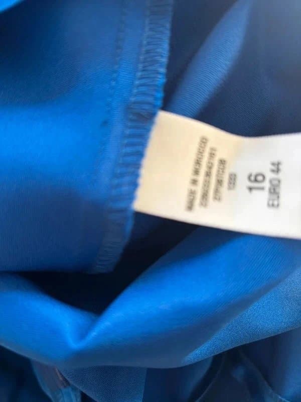 Topshop Lovely Y2K blue satin lantern type shape skirt from topshop size 16