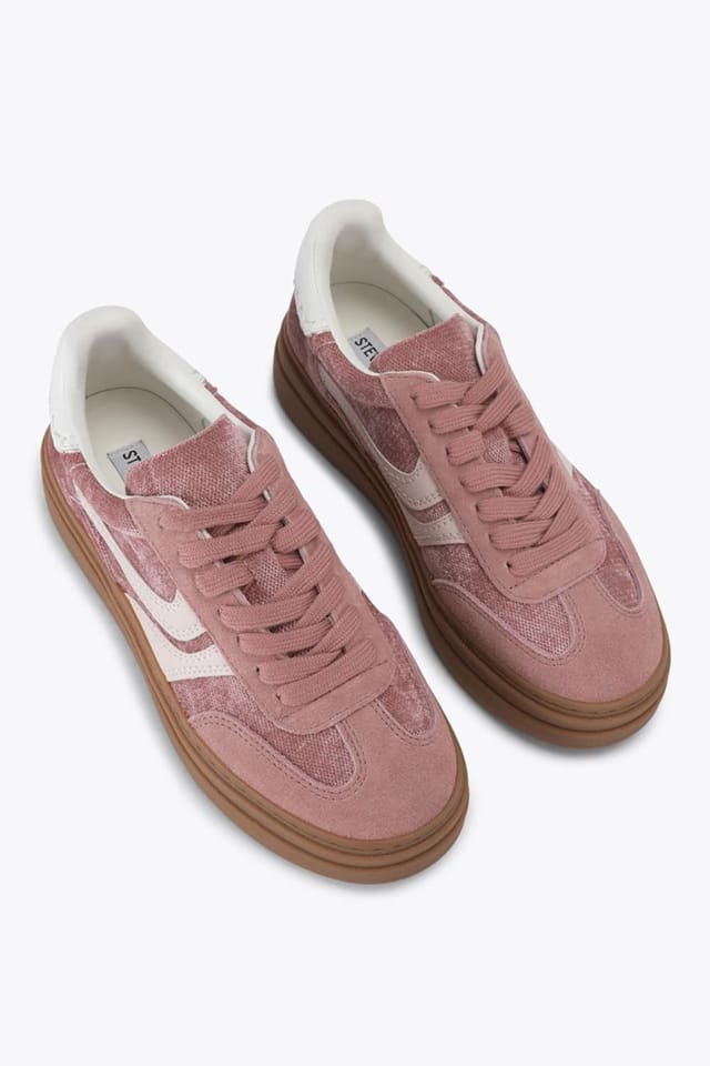 Steve Madden STEVE MADDEN Women's 'Dodge Pink Suede' Suede Trainers - 2