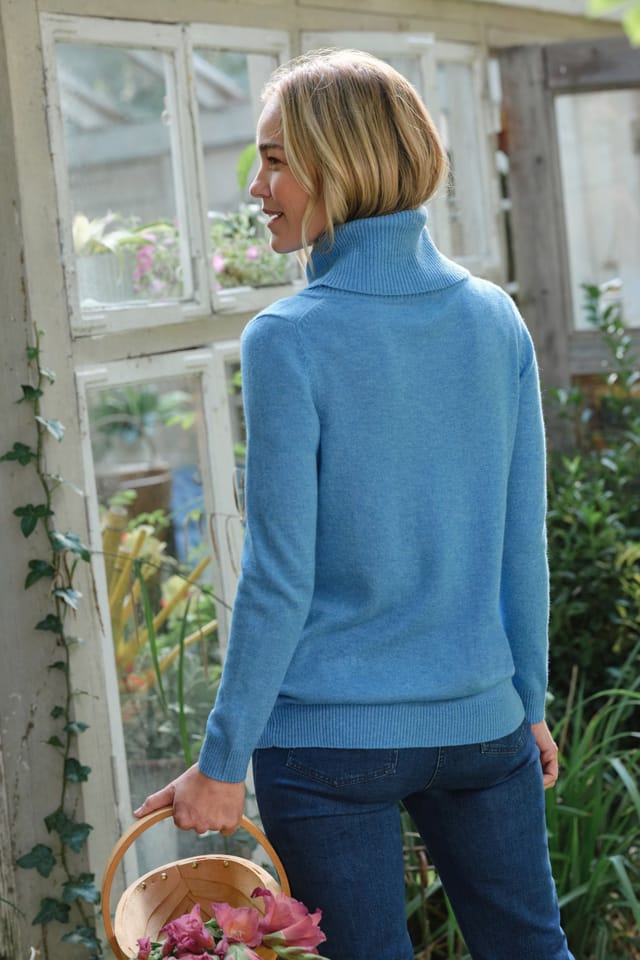 WoolOvers WoolOvers Women's Cashmere Merino Long Sleeve Cowl Neck Jumper in Blue - 3