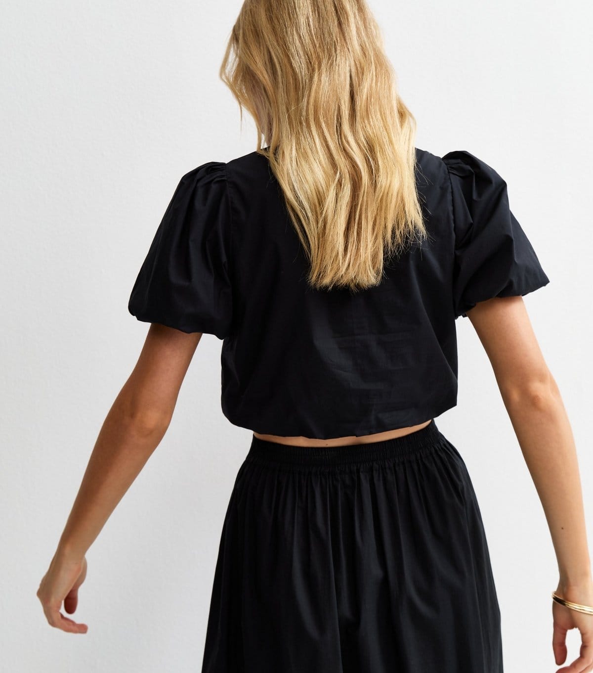 New Look Women's Black Poplin Bubble Hem Crop Top New Look - 4