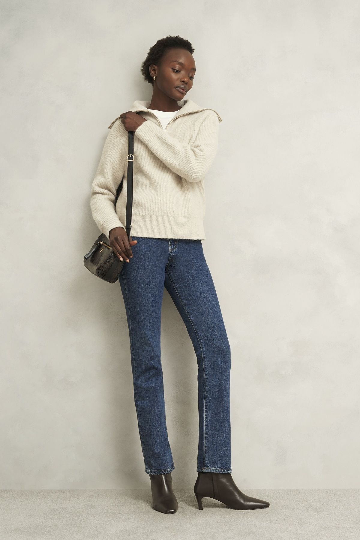 Hobbs London Hobbs London Women's Sandy Zip Up Jumper in Cream - 3