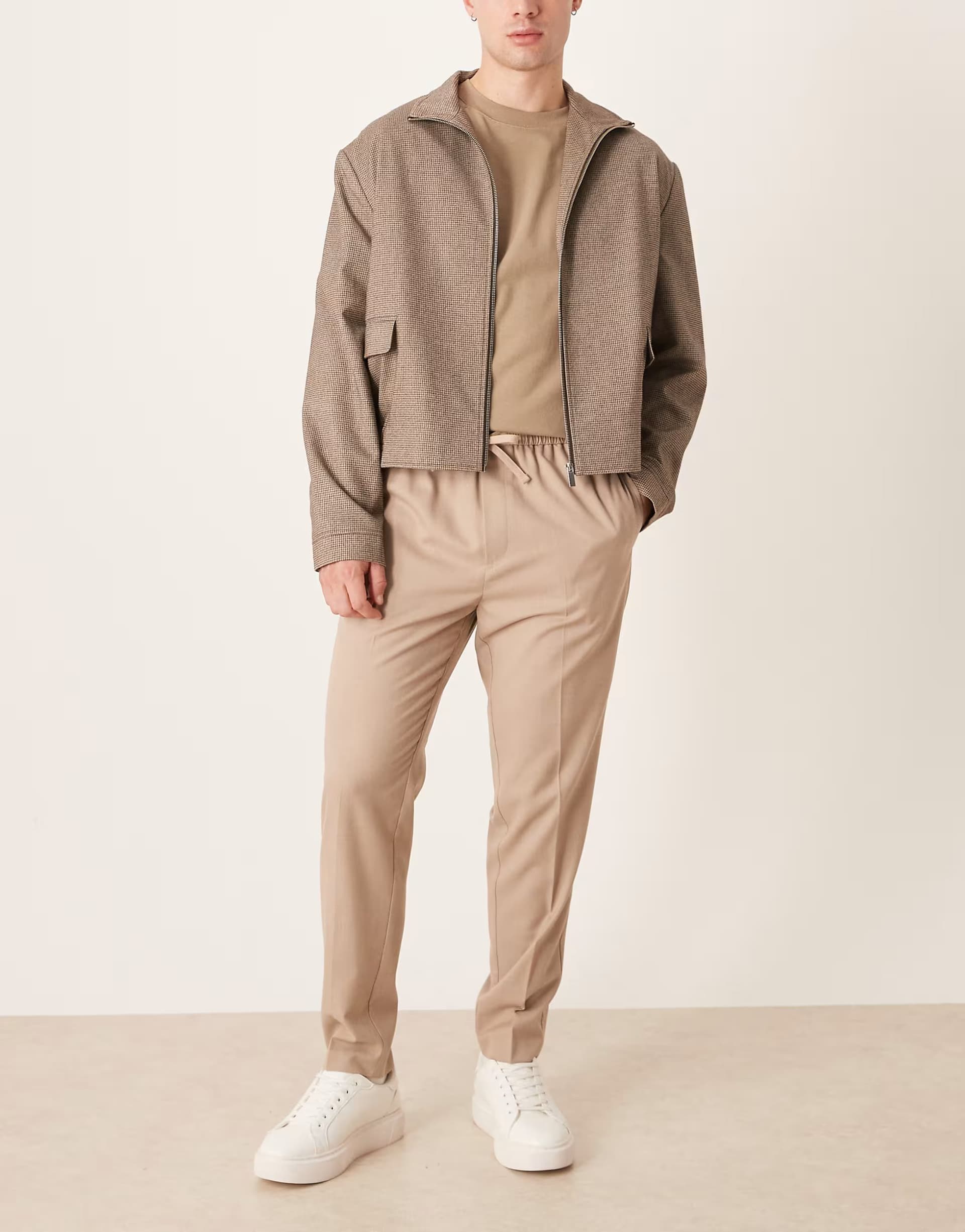 ASOS ASOS DESIGN smart pull on tapered trousers in neutral flannel