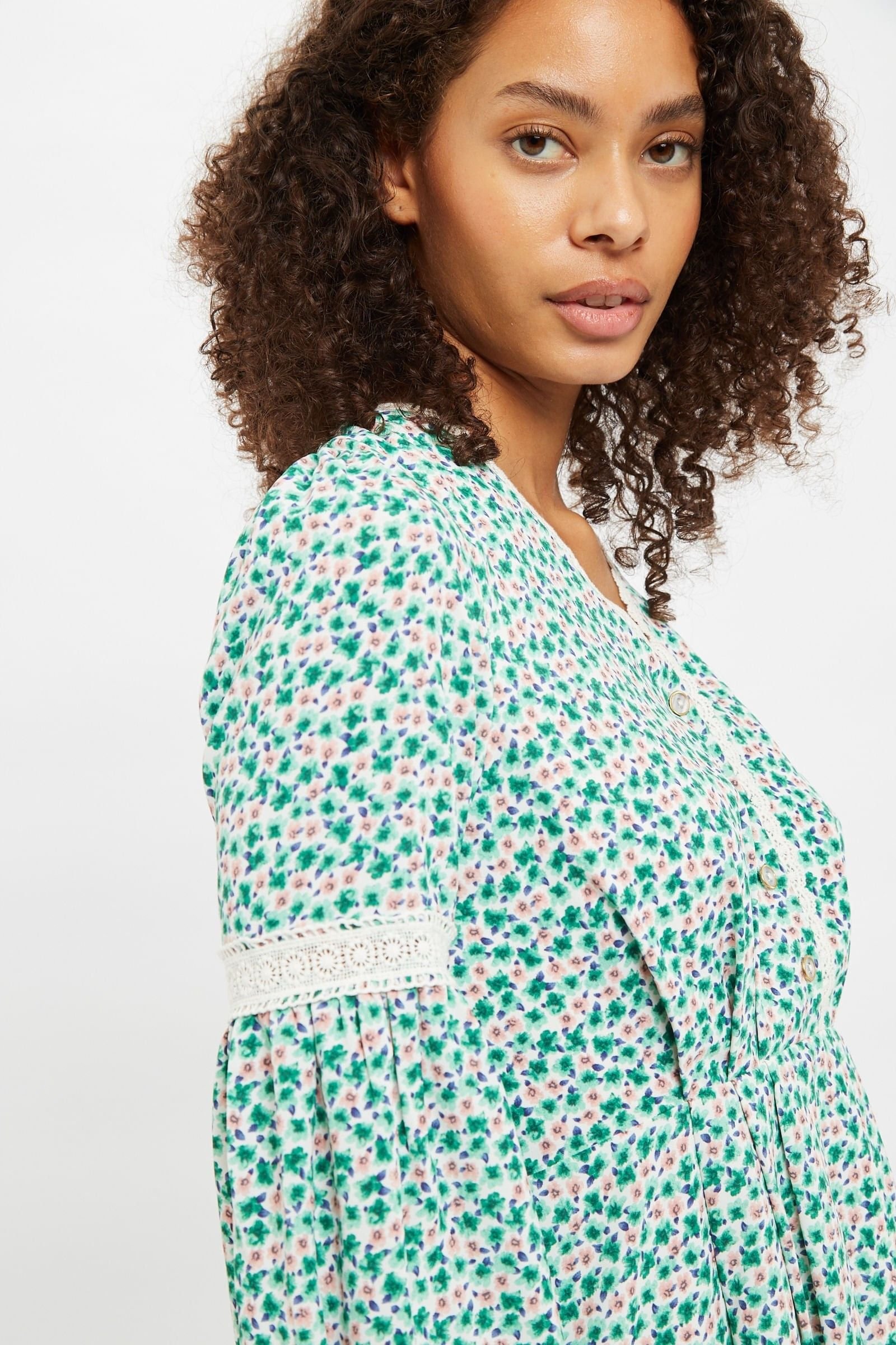 Louche Louche Women's Noomi Mint Blossom Print V Neck Long Sleeve Mini Dress in Green - 3