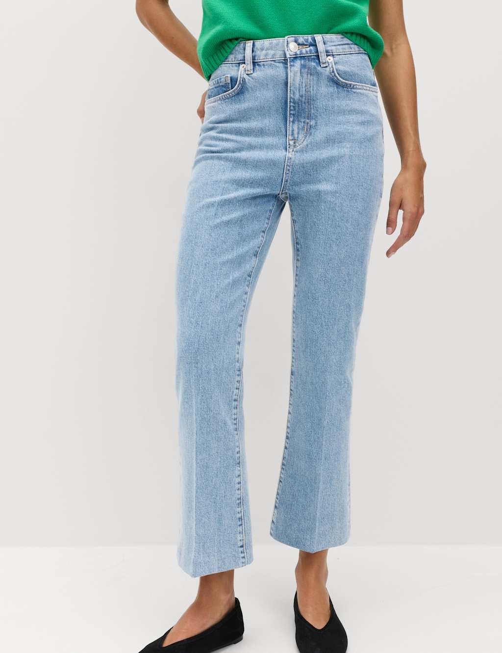 Marks & Spencer M&S High Waisted Kickflare Cropped Jeans Medium Indigo - 3