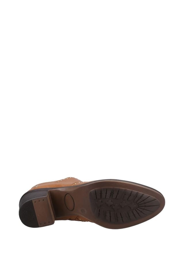 Hush Puppies Hush Puppies Women's 'Waverly' Ankle Boots in Tan - 3