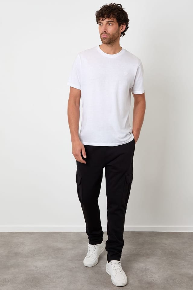 Threadbare Threadbare Men's Cargo Joggers in Black - 3