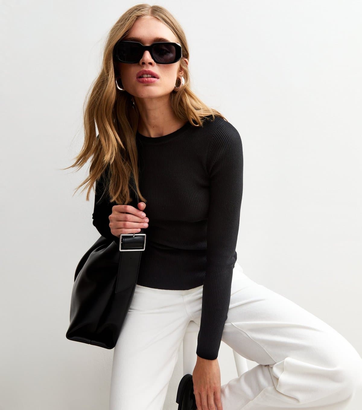 New Look Women's Black Ribbed Crew Neck Jumper New Look