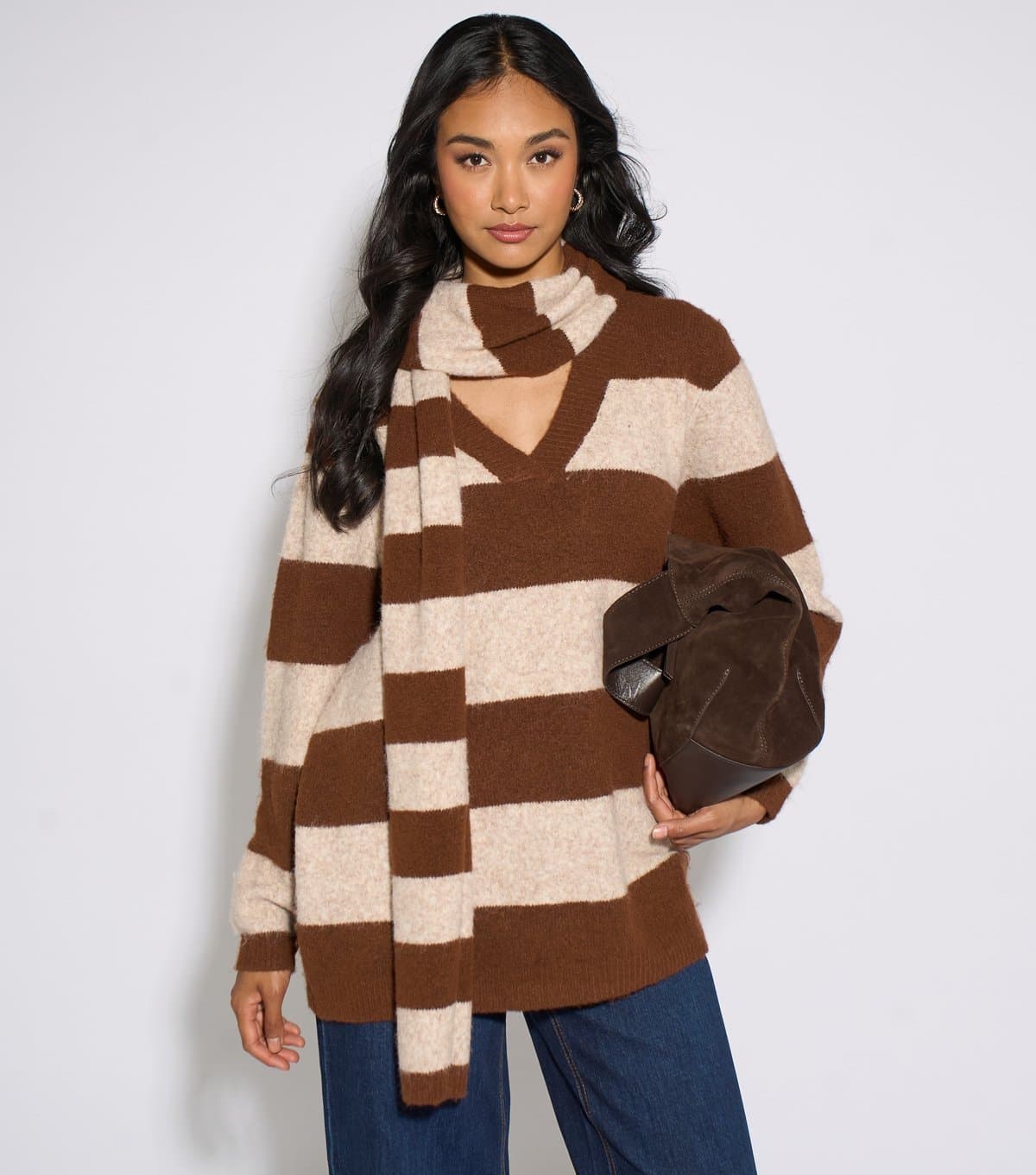 Gini London Women's Brown Striped V-Neck Jumper and Scarf Gini London New Look