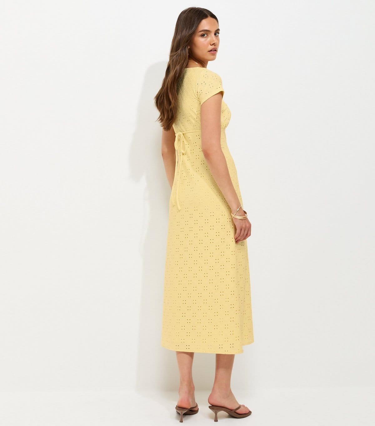 New Look Women's Light Yellow Broderie Anglaise Jersey Milkmaid Midi Dress New Look - 4