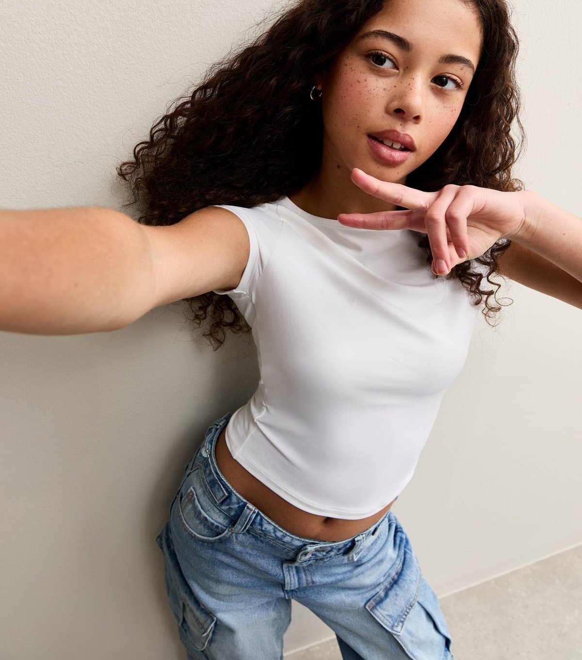 New Look Girls' White Slash Neck Slinky T-Shirt New Look