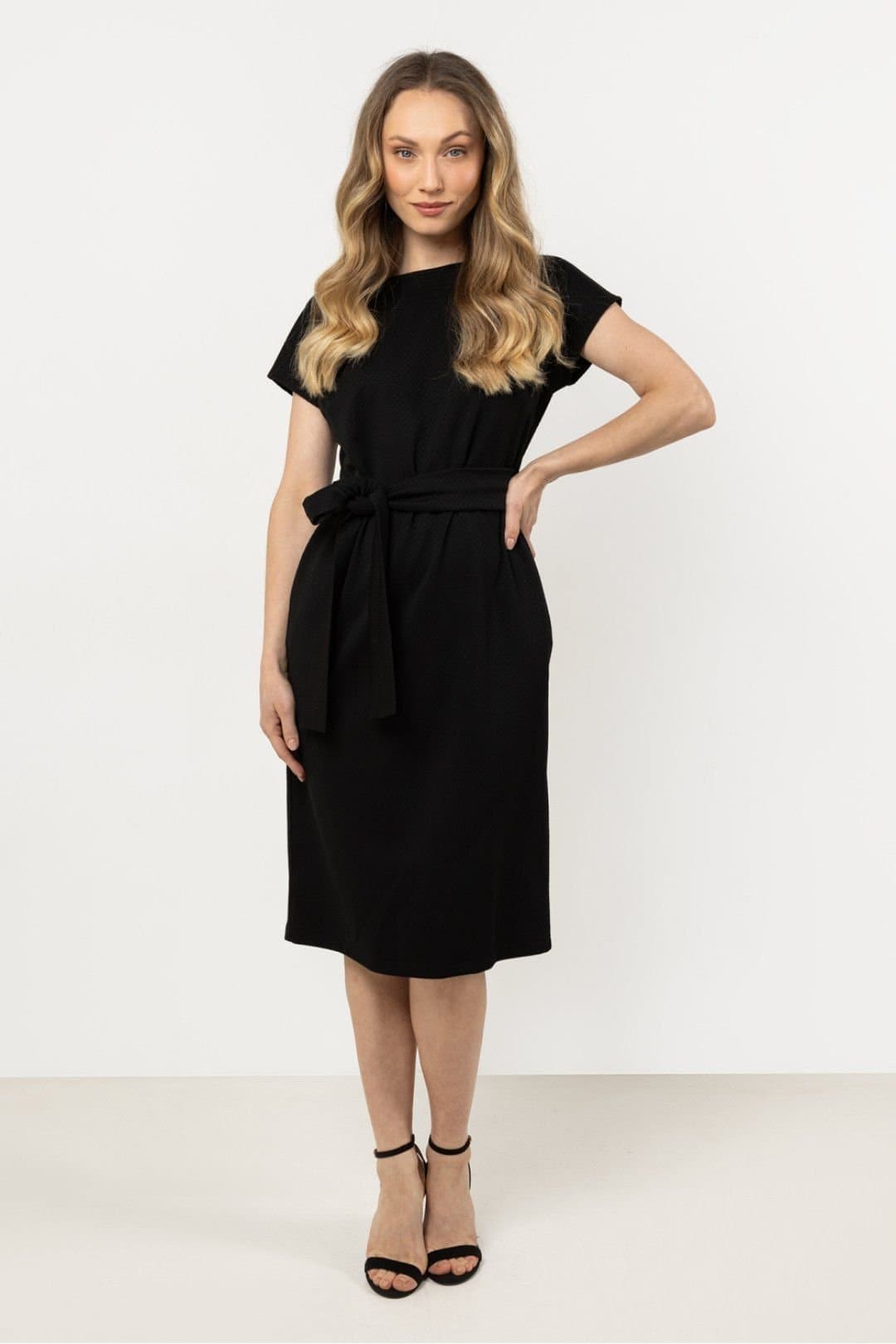 Love Lace Love Lace Black Short Sleeve Tie Waist Day Dress