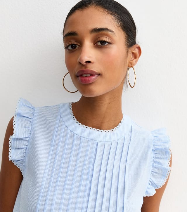 New Look Women's Blue Striped Pintuck Sleeveless Blouse New Look - 2