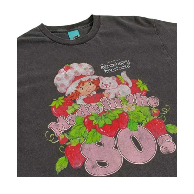 Strawberry Shortcake Strawberry Shortcake Men's Made In The 80s T-Shirt in Charcoal - 3