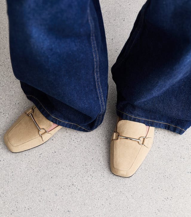 New Look Women's Camel Faux Suede Snaffle Detail Loafers New Look - 3