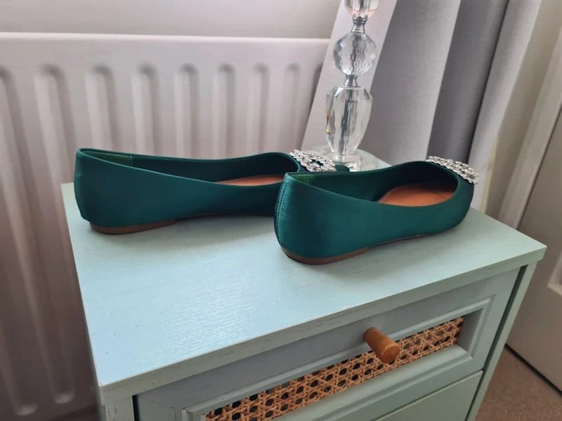 ASOS Design ASOS Design Green satin pointed flat pumps – UK 7 - 1