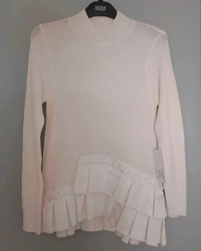 Never Fully Dressed Never Fully Dressed Cream Jumper - size 12