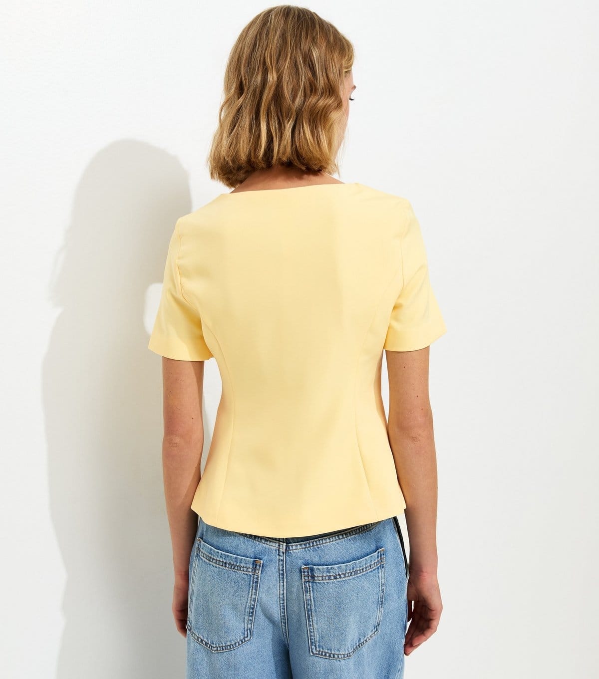 New Look Women's Light Yellow Square Neck Short Sleeve Blazer New Look - 4
