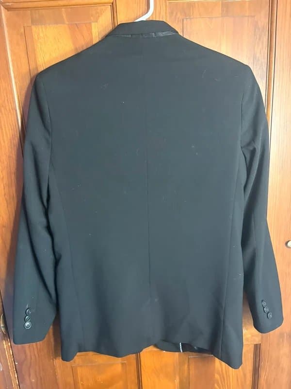 CHAPS Chaps Men’s Black Blazer/Suit Jacket – Classic Two-Button | Excellent Condition