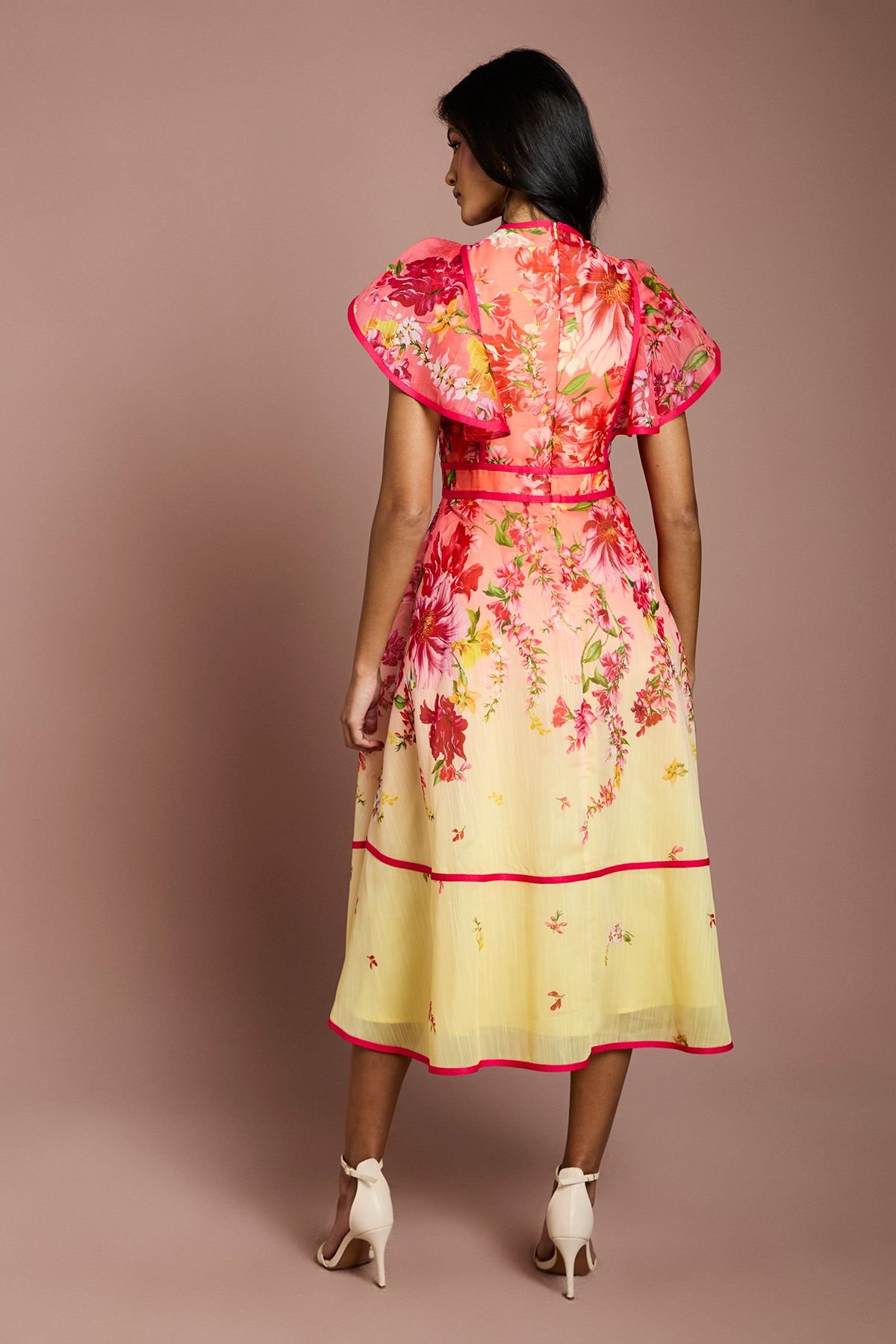 Coast Coast Women's Petite Placement Print Frill Sleeve Midi Dress in Lemon - 3