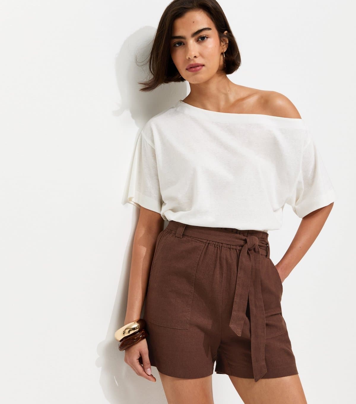 New Look Women's Dark Brown Linen Blend Paperbag Shorts New Look