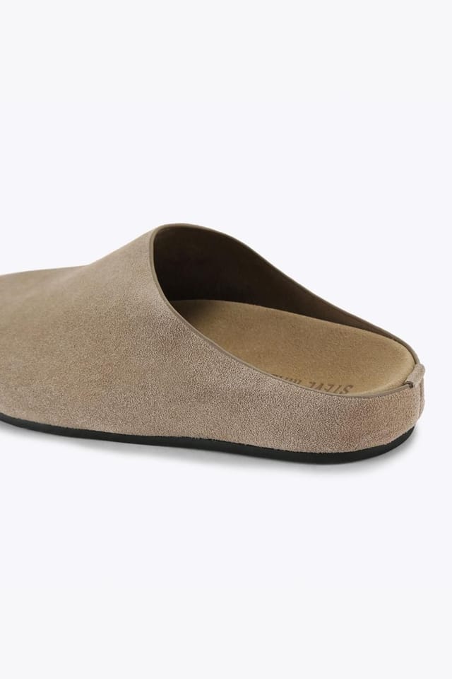 Steve Madden STEVE MADDEN Women's 'Fern Taupe' Suede Flats in Taupe - 3