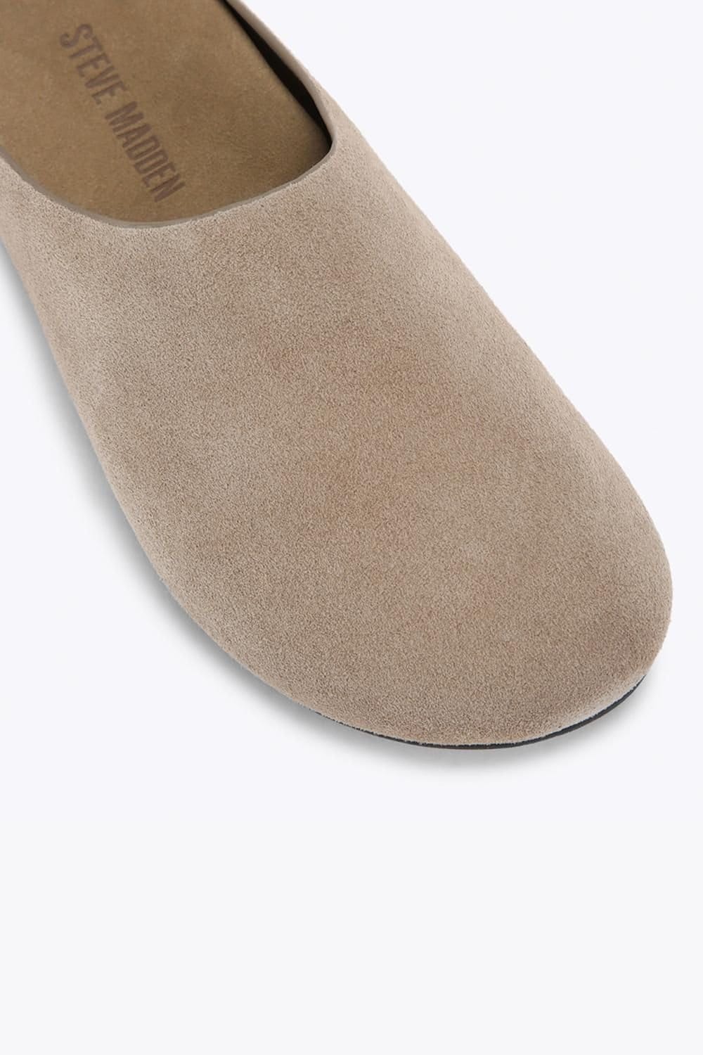 Steve Madden STEVE MADDEN Women's 'Fern Taupe' Suede Flats in Taupe - 4