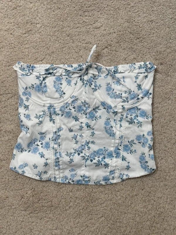 Bershka Bershka floral boob tube top size S perfect condition