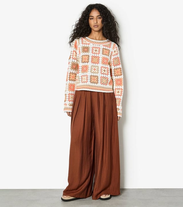 Apricot Women's Pink Crochet Squares Jumper Apricot New Look - 2