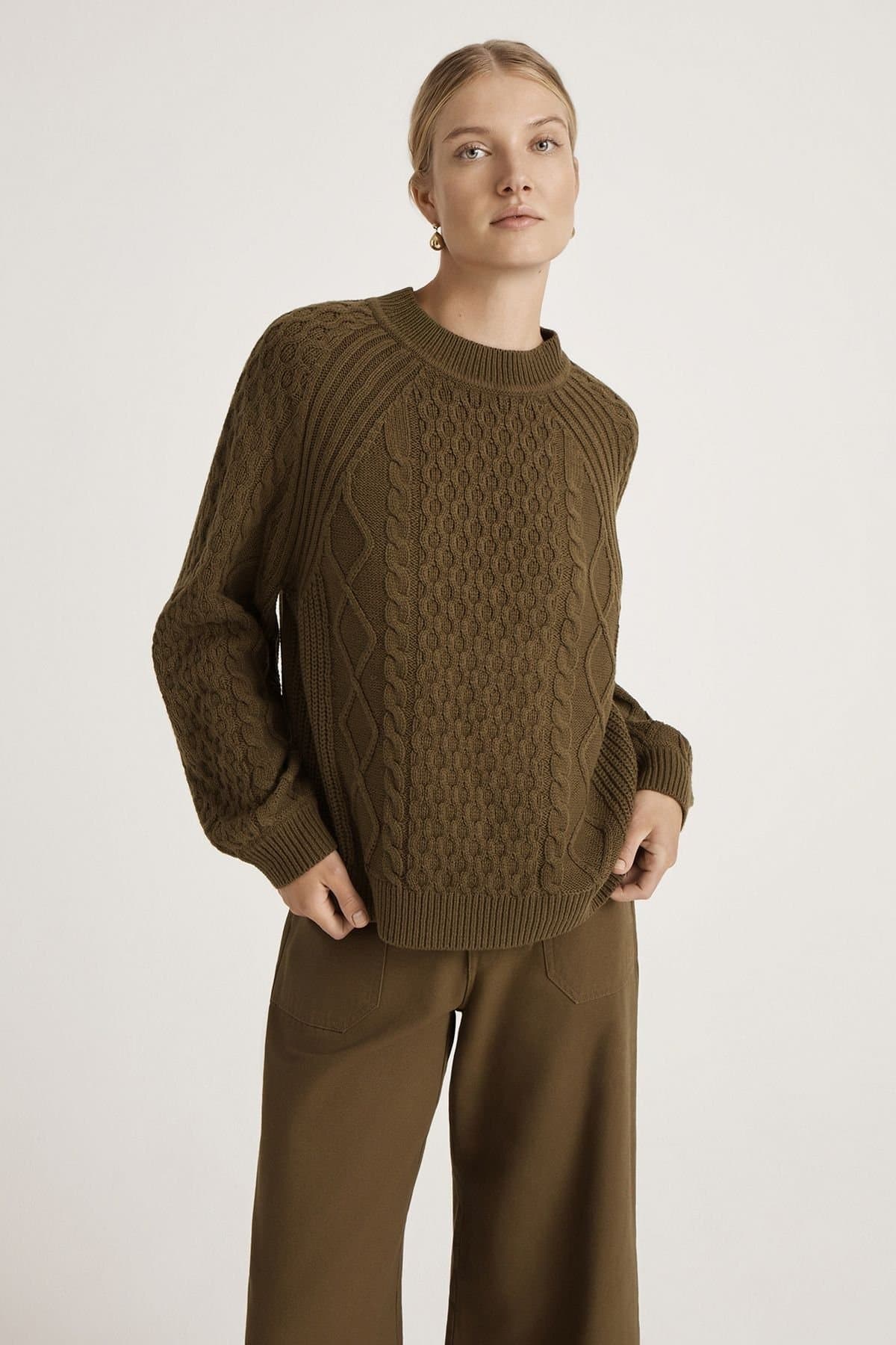 Finery London Finery London Women's Ellie Crew Neck Knitted Jumper in Dark Olive