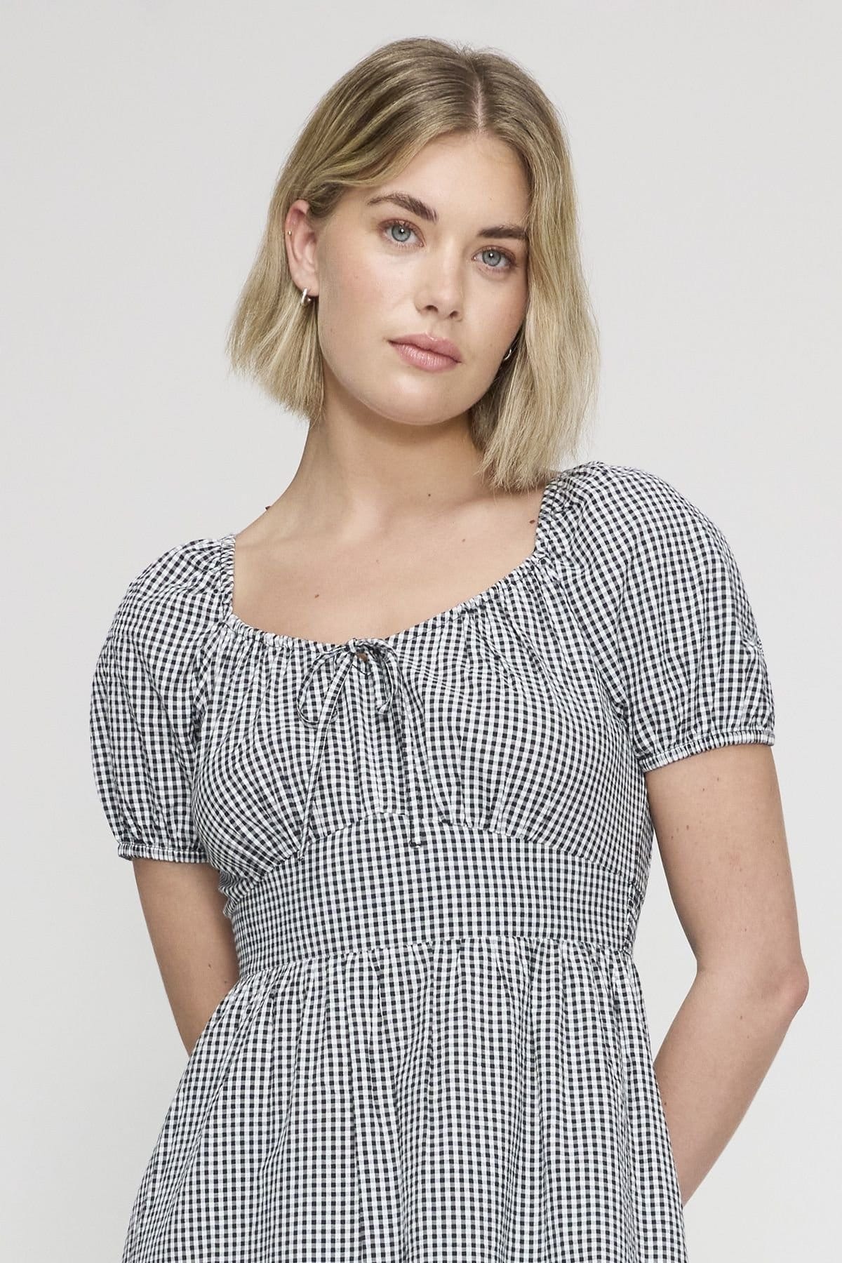 Finery London Finery London Women's Kaitlyn Cotton Gingham Midi Dress in Black - 4