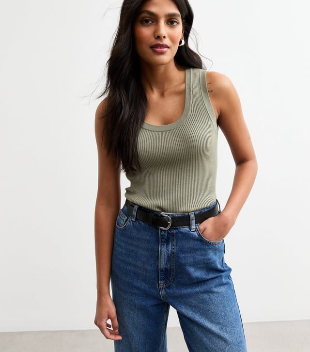 New Look Women's Green Ribbed Scoop Neck Lightweight Knit Vest New Look - 2