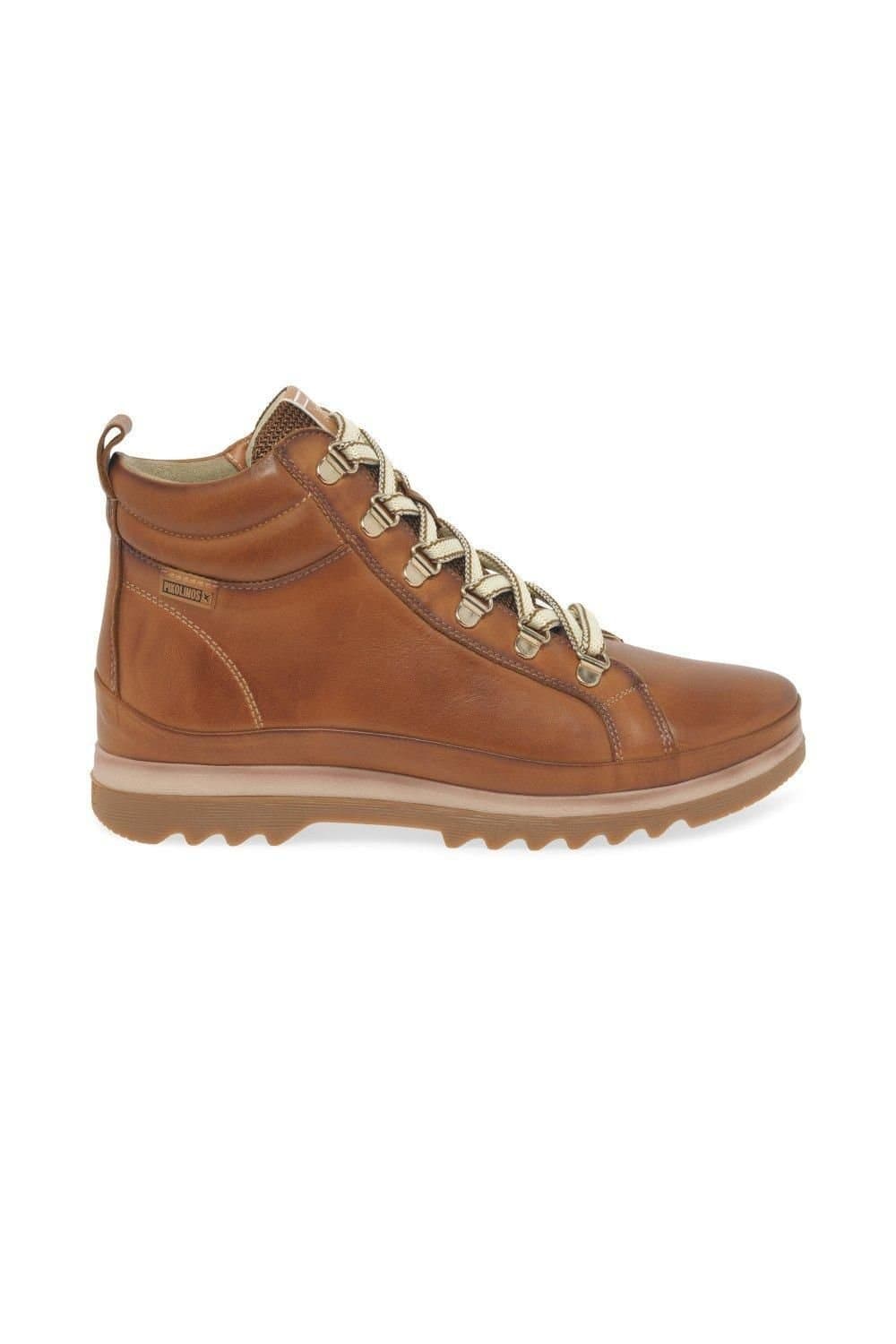 Pikolinos Pikolinos Women's 'Vigo' Ankle Boots in Tan