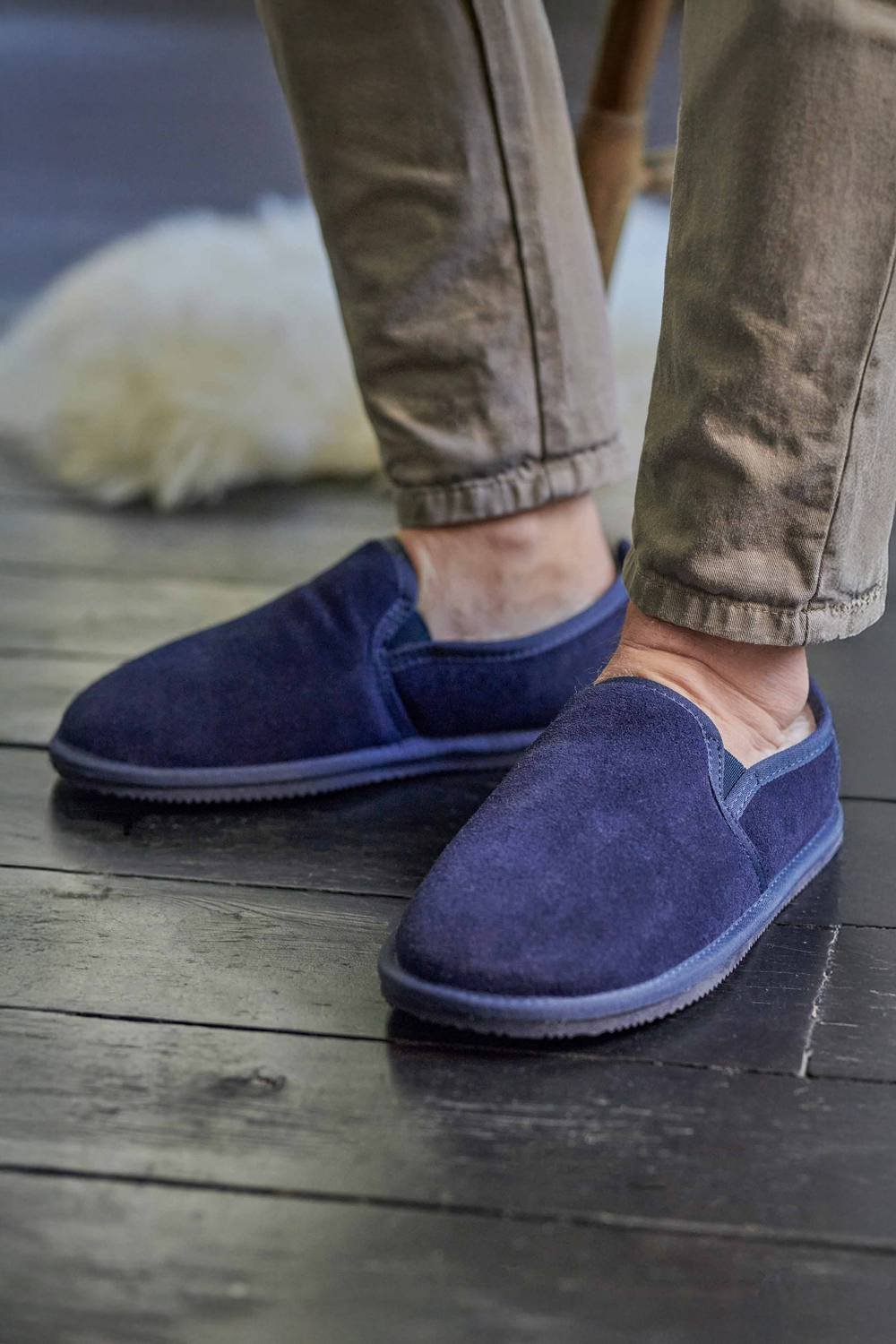 WoolOvers WoolOvers Men's Sheepskin Full Slipper in Navy - 3