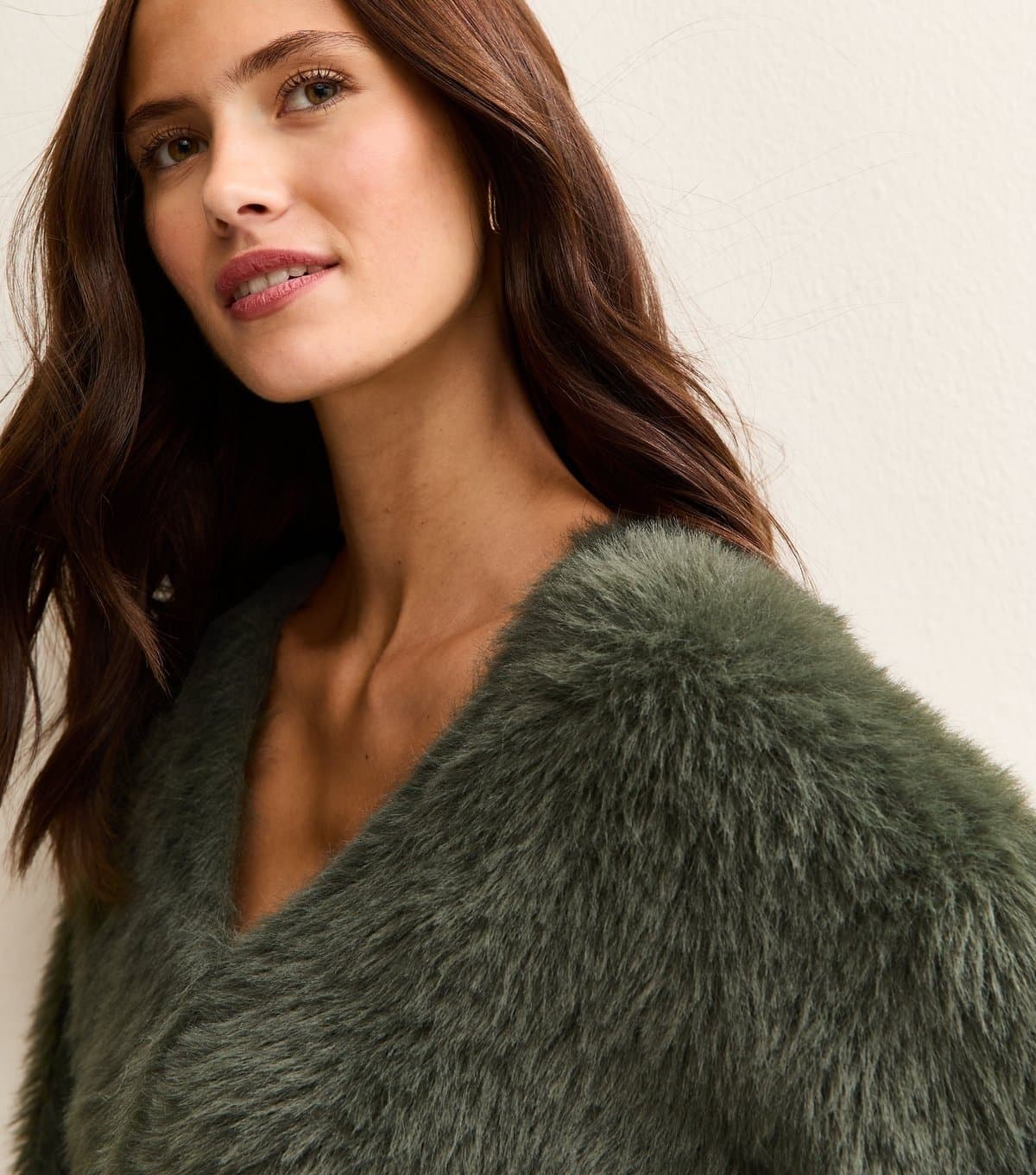 New Look Women's Light Khaki Super Fluffy Button Up Cardigan New Look