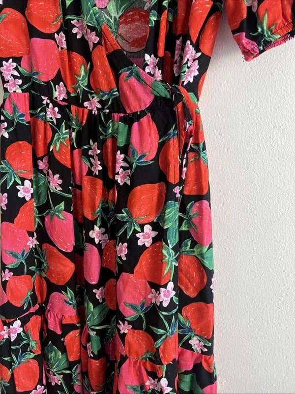 New Look New look - strawberry crossed dress - size 6 - red