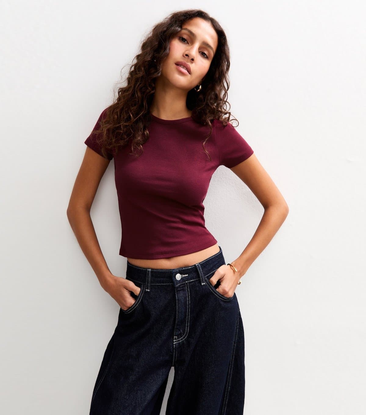 New Look Women's Burgundy Short Sleeve Baby Tee T-Shirt New Look