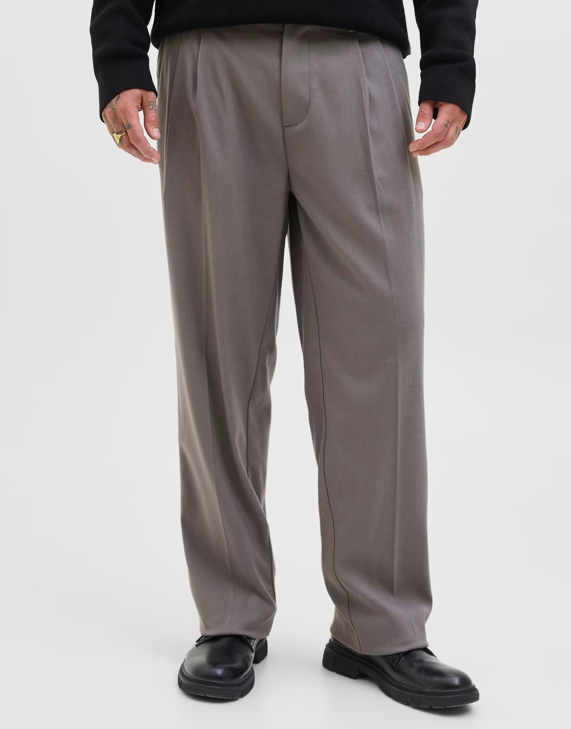 ASOS Jack & Jones Classic trousers in castlerock