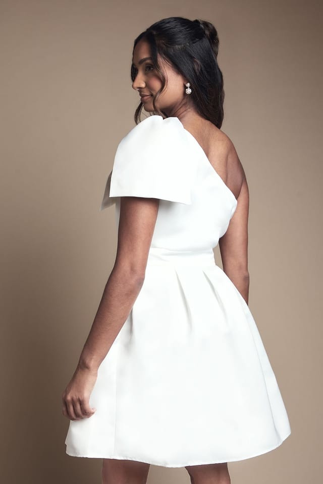 Coast Coast Women's One Shoulder Statement Bow Bridal Mini Dress in Ivory - 3