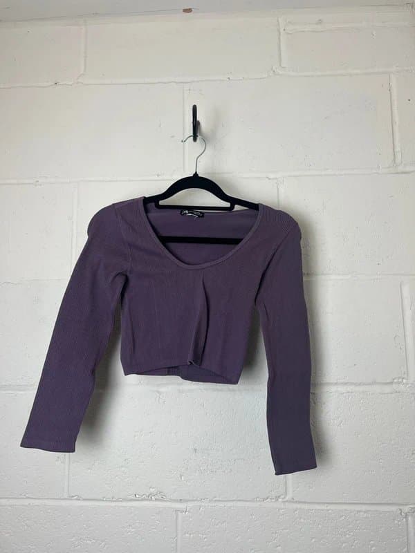 Zara zara purple long sleeve ribbed crop top