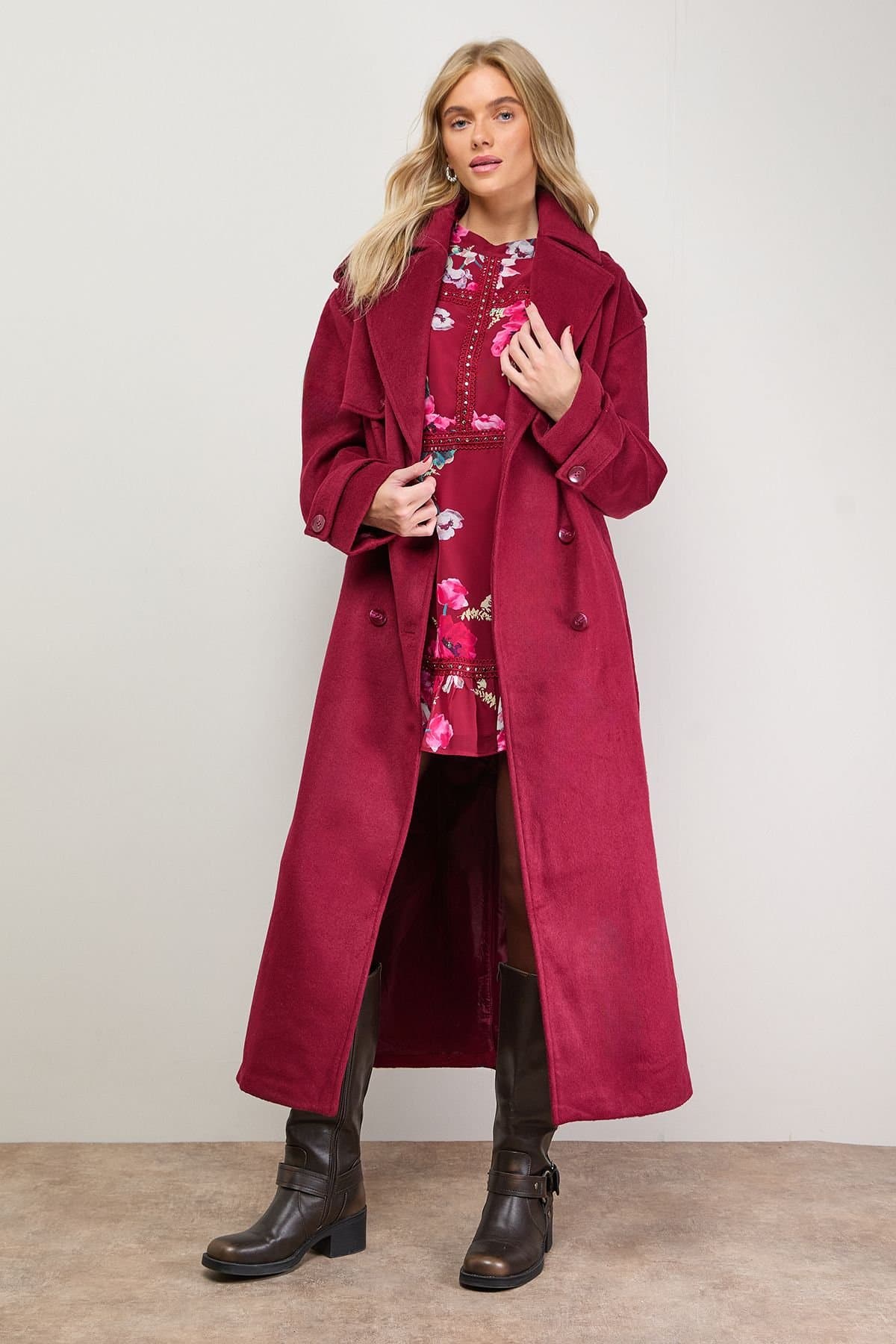 Oasis Oasis Women's Relaxed Wool Trench in Berry