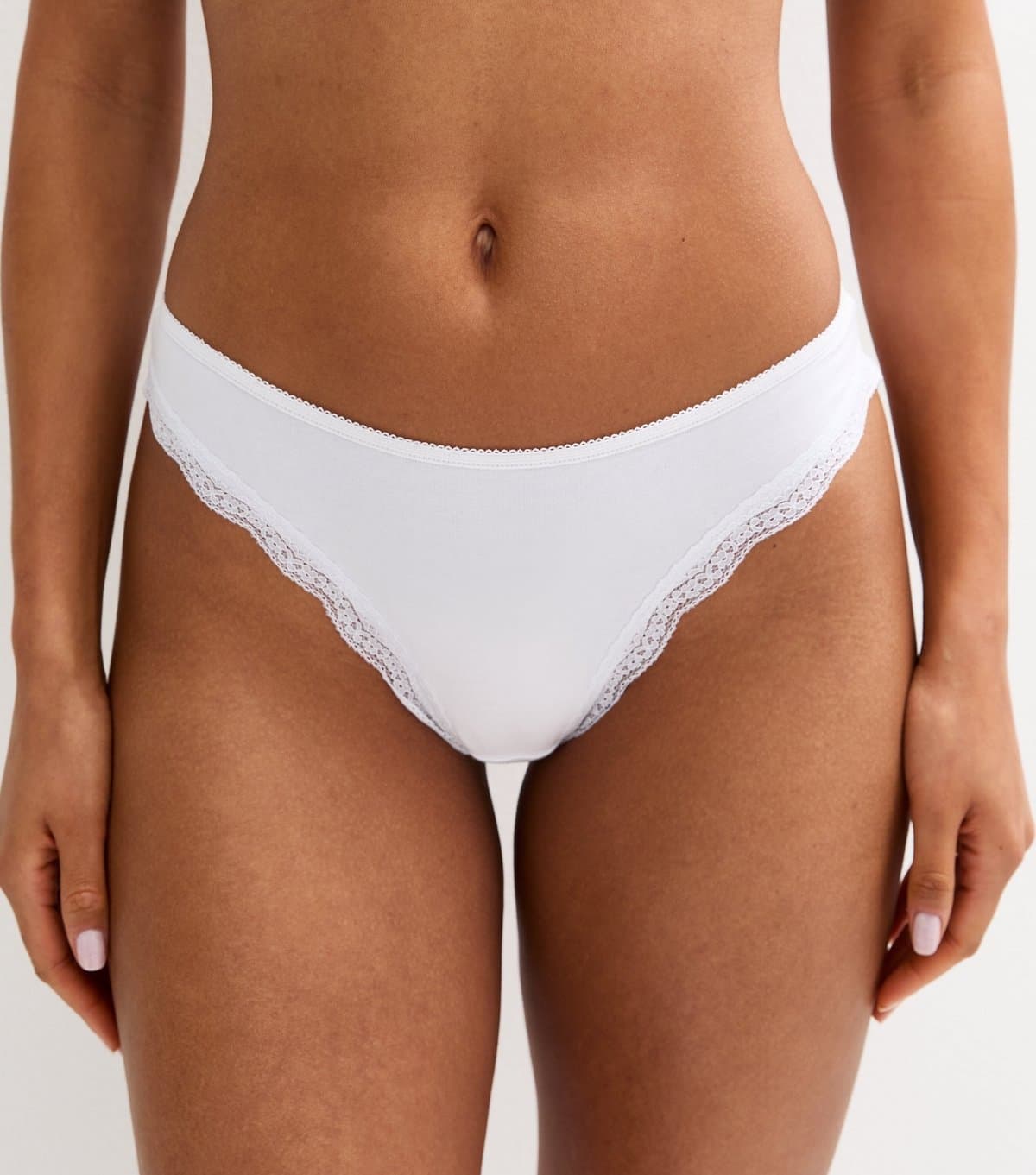 New Look Women's White Lace Trimmed Cotton Jersey Thong New Look
