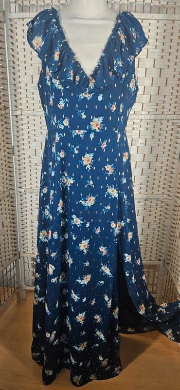 miami Miami Floral Maxi Dress – Size L – Navy Blue Romantic Cottagecore