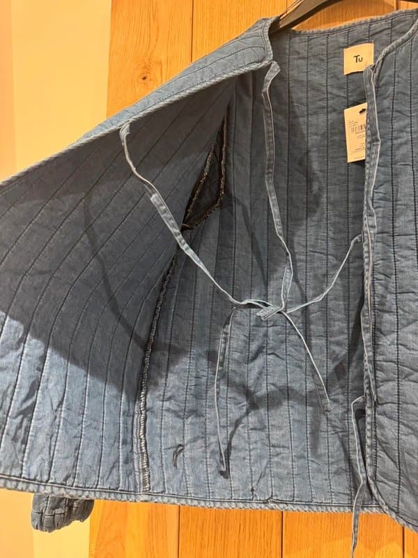 TU TU Embroidered Quilted Jacket - size S